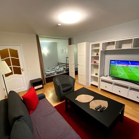 Your Home - Central Studio Apartment, Balcony, Parking & Self Check-In วิลนีอุส ภายนอก รูปภาพ