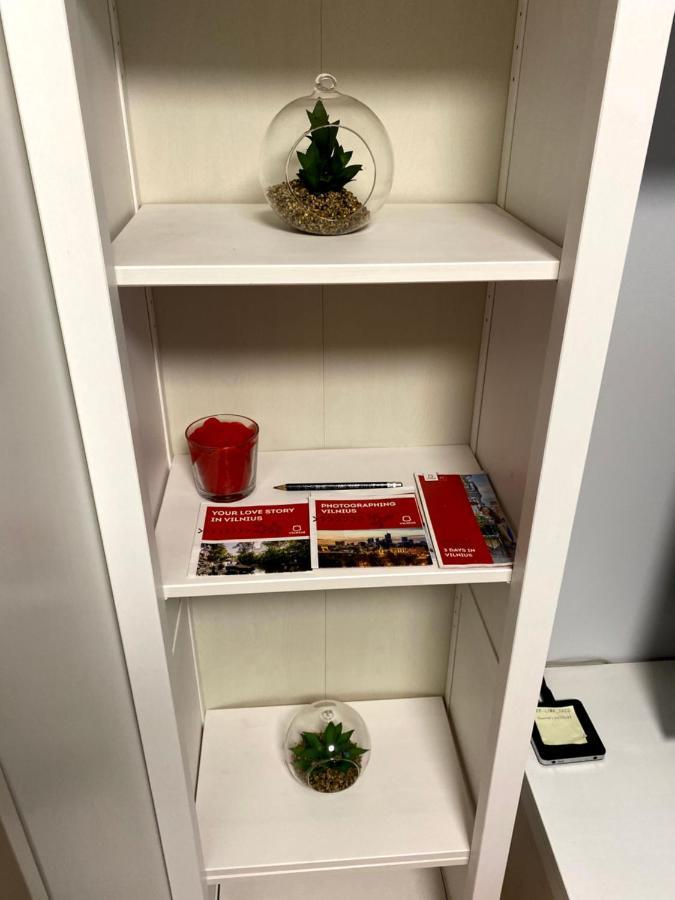 Your Home - Central Studio Apartment, Balcony, Parking & Self Check-In วิลนีอุส ภายนอก รูปภาพ