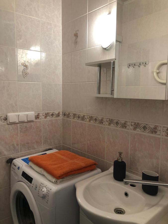 Your Home - Central Studio Apartment, Balcony, Parking & Self Check-In วิลนีอุส ภายนอก รูปภาพ